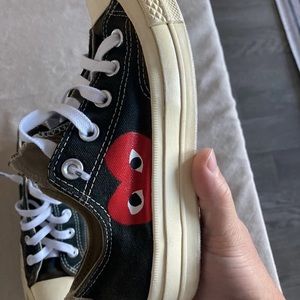 Comme des Garcons Play Converse (Womens 5)